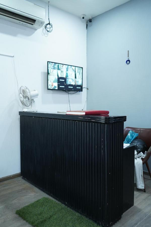 Fabhotel Sky Land Delhi  Esterno foto