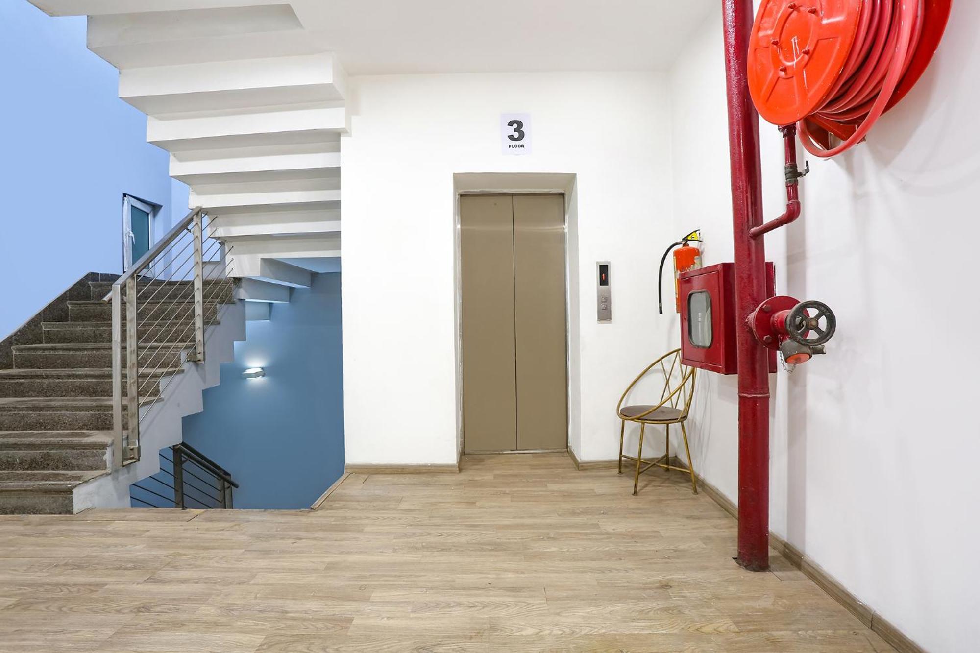Fabhotel Sky Land Delhi  Esterno foto
